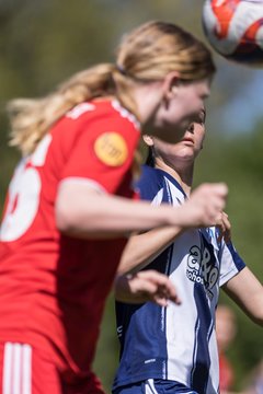 Bild 81 - wBJ Hamburger SV - Hertha BSC : Ergebnis: 5:2